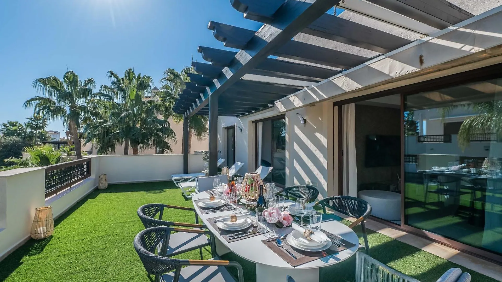 Vacation Marbella I The Sovereign Penthouse, Large Communal Pool, 24H Security, 5Min To Puerto Banus Apartment